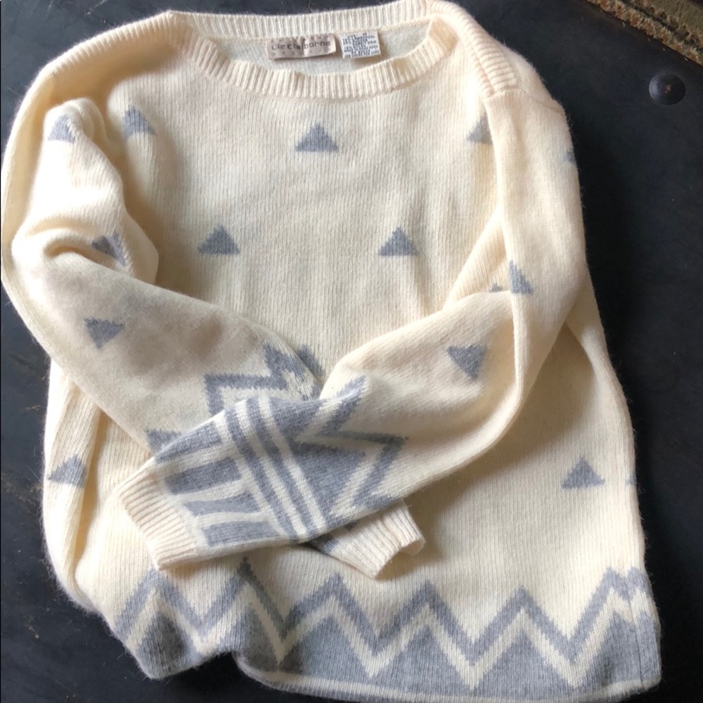 Beautiful vintage lambswool sweater